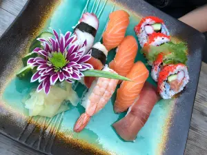Siam Sushi & Thai Take Away