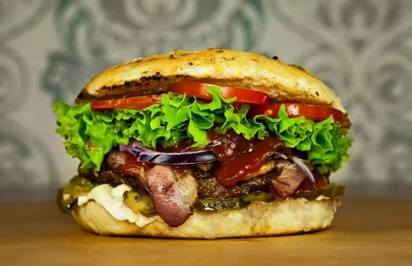 Kebab Pizza Burger Allis