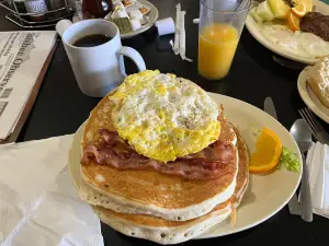 Bisbee Breakfast Club