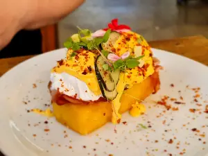 The hungry Hub and Bevy Bar