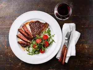 Hansa’s Steak & Grill