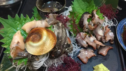 Seafood Izutsu in Beppu