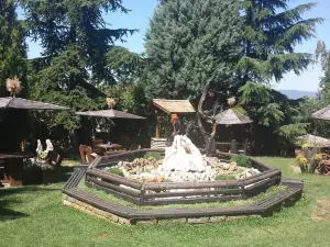 Crystal Restaurant