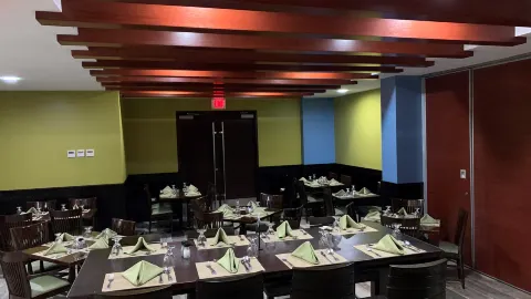 Holly's Cafe in Mayaguez