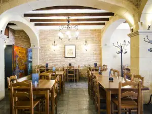 Moroy Tapas y Vinos