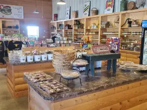 Circle's Pecans & Country Store