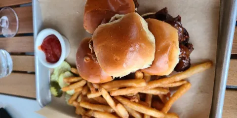 BJ's Restaurant & Brewhouse