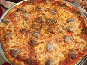 Chicago Pizza