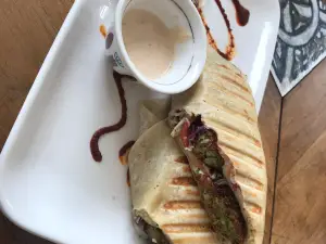 The Hummus Bar