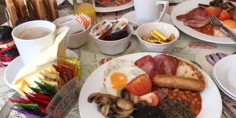 Breadalbane Bakery & Tearoom Ltd