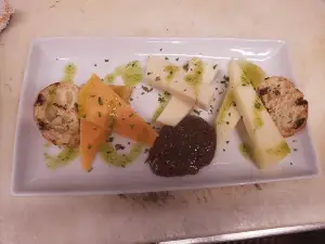 Paci Restaurant