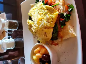 Early Bird Breakfast Pub