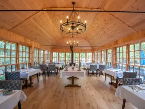 The Haliburton Post House