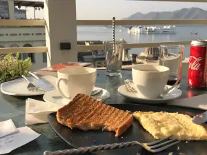 Savage Garden Restaurant