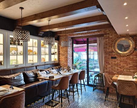 Steak House - Grill, Fish & Meat