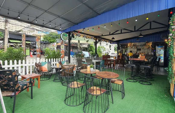 Home's Café Foods & Drinks