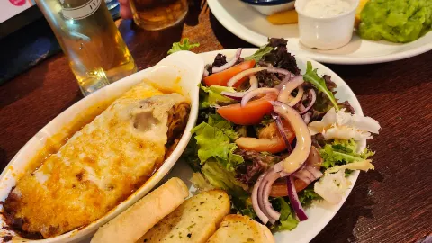 Snooty Fox in Crawley