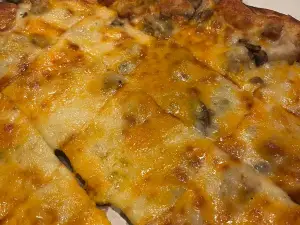 Carbone's Pizzeria Downtown Hudson