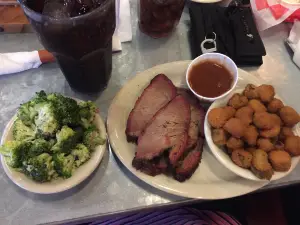 Clem Mikeska's Bar-B-Q
