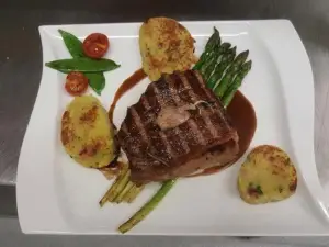 Cafe Restaurant Mediterano