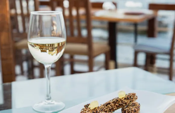 Yialos Wine Restaurant