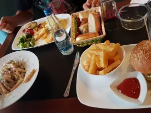 Central Perk Gastrobar