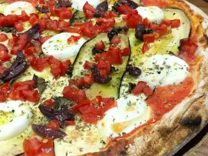Via Tribunali Pizzaria