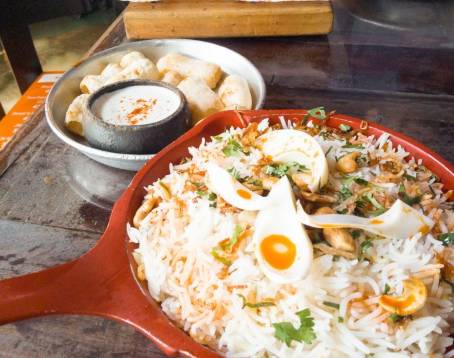Khar Social