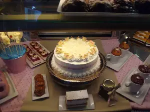 Pastelerias Blanco y Azul