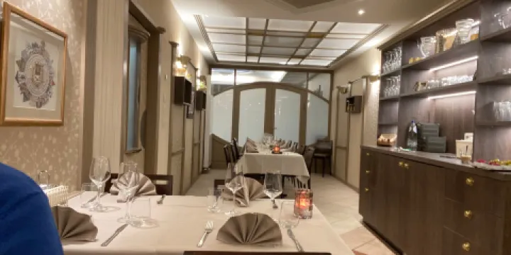 Hoffy's Restaurant and Catering