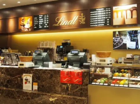 Lindt Chocolat Cafe Sendai Parco 2