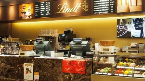 Lindt Chocolat Cafe Sendai Parco 2 in Sendai
