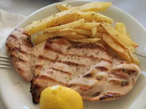 Kostas Miriounis Fish Tavern
