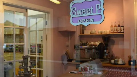 Sweet P Confectionery in Bude