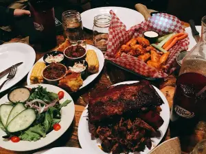 Riverhouse BBQ & Events