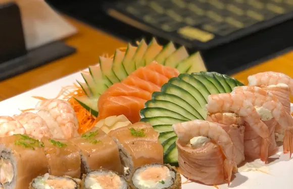 Lighthouse Sushi
