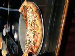 Slyce Pizza Co.