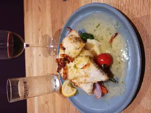 Landos Restaurant