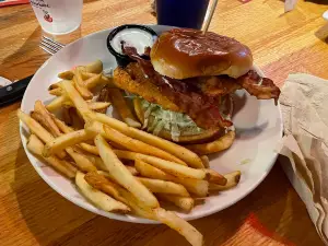 Applebee's Grill + Bar