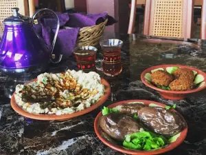 Alamodak Restaurant