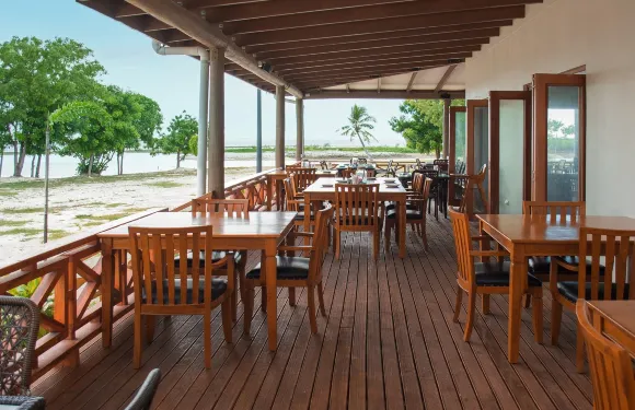 Nila Beach Resort Fiji