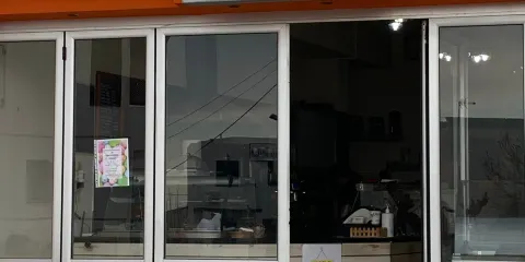 cafe posto panormo-fast food