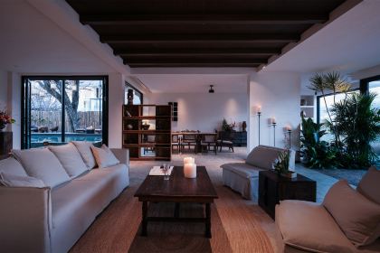 Kuiran Snow Mountain Treehouse Coffee