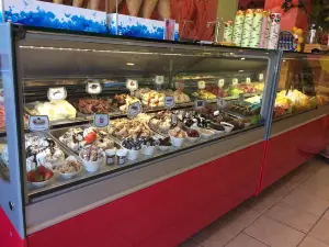 Restaurante Cafeteria CHAMBI