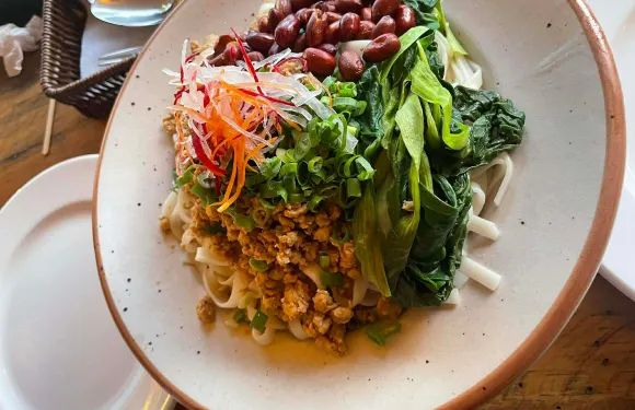 Tropical rest and bar