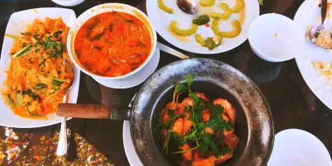 Baan Ploy Samed Restaurant