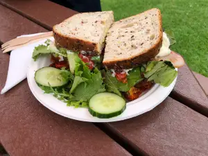 Putting Green cafe