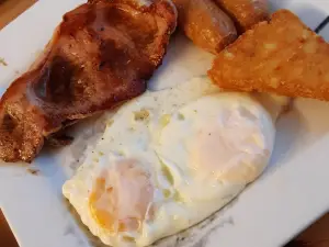 Saddlers Yard Cafe