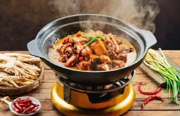 聚滿樓柴火雞