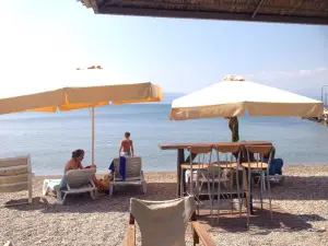 O Yialos